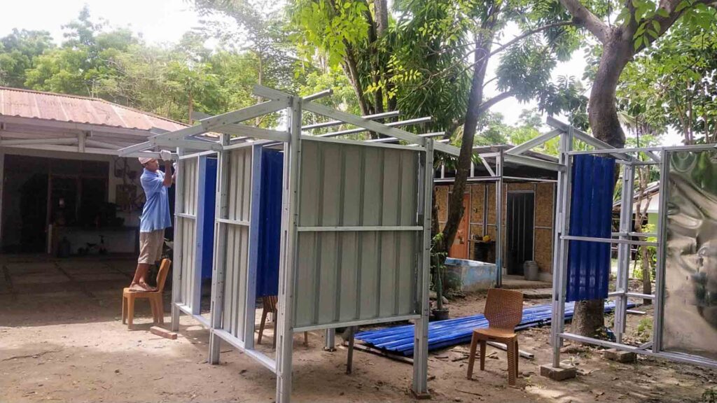 Toilet Baja Ringan